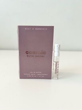 🌸KYLIE COSMETICS Cosmic EDP Vial Spray Sample 1.2 mL